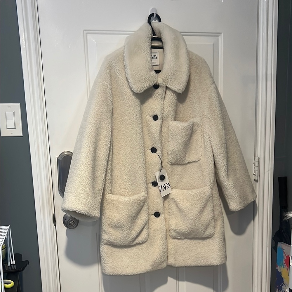 Zara Off-White Teddy Coat in Large